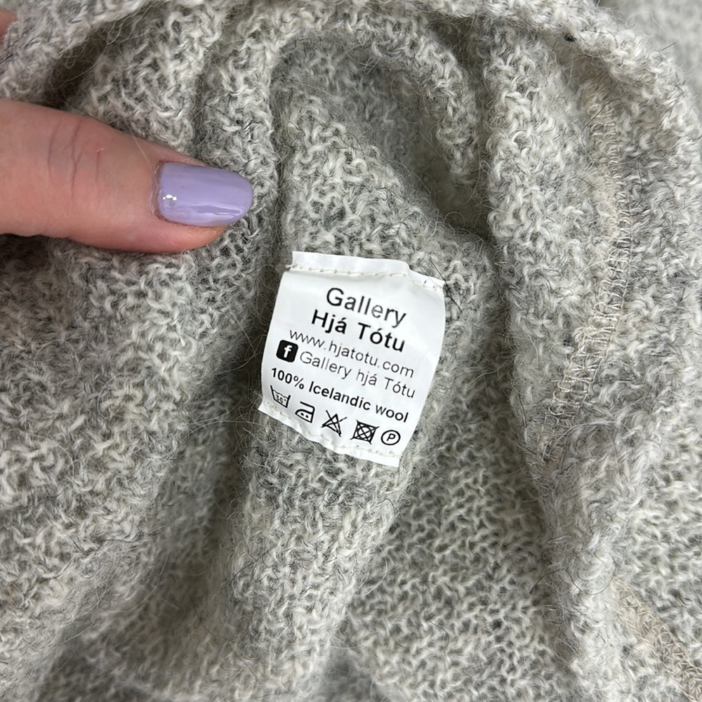Open-Front Hooded Sleeveless Cardigan Vest - Light Heathered Gray - Picture 5 of 7